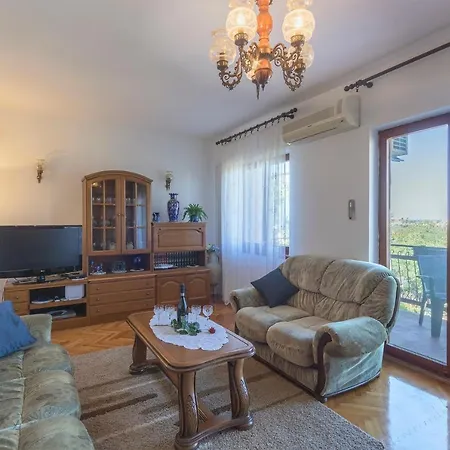 Apartamento Dubravka 1999 *