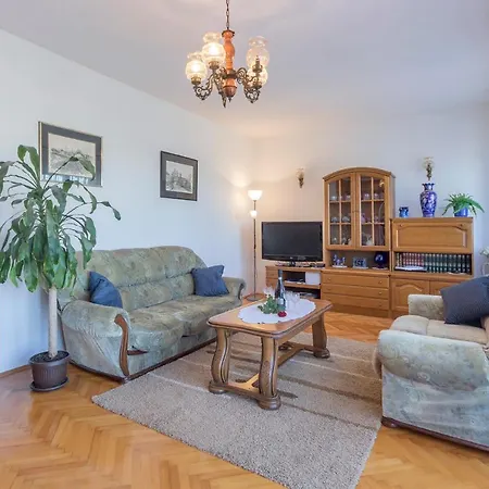 Apartment Dubravka 1999